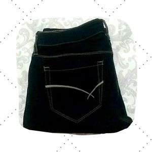 Women's Bullhead Black Skinny Jeans Low Cut